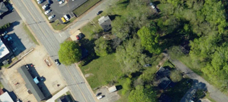 504 Floyd Baker Blvd