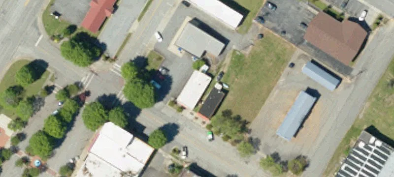 107 Broad St