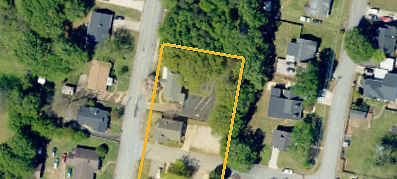 202 Memorial Dr