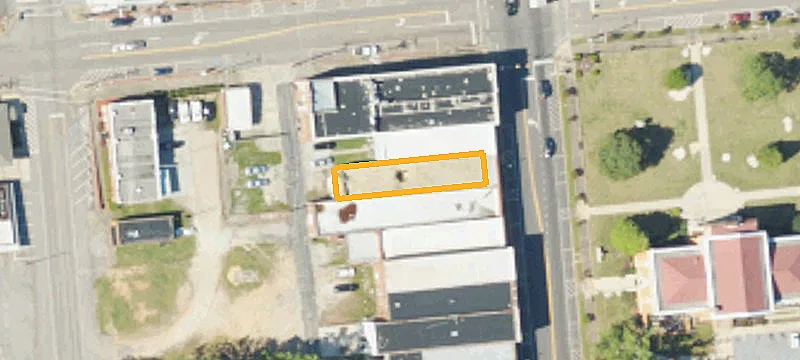 106 Main St