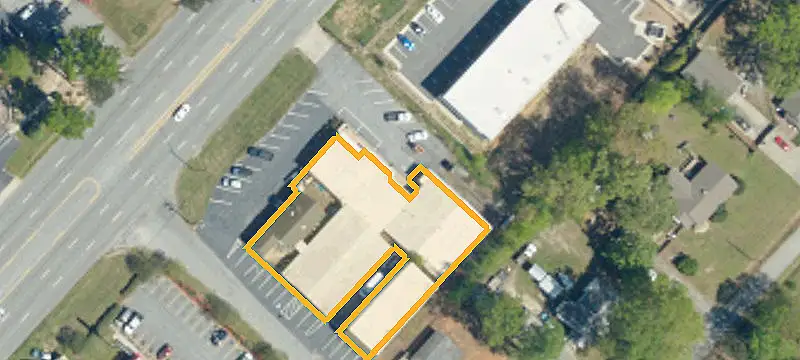 3002 Wade Hampton Blvd