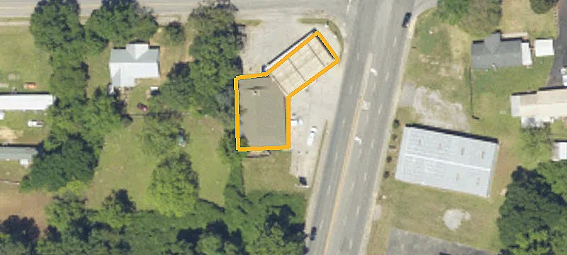 1487 Main St