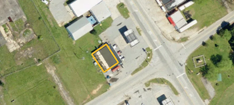 101 Main St