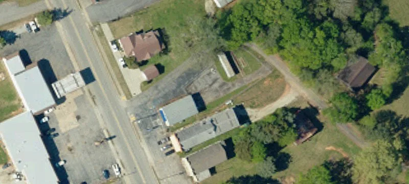 137 Main St