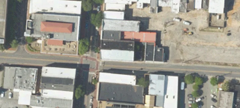101 Main St