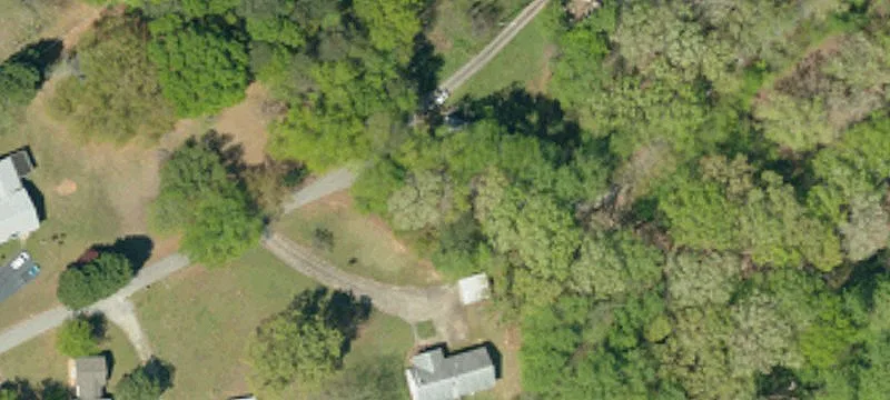 104 Zackary Ln