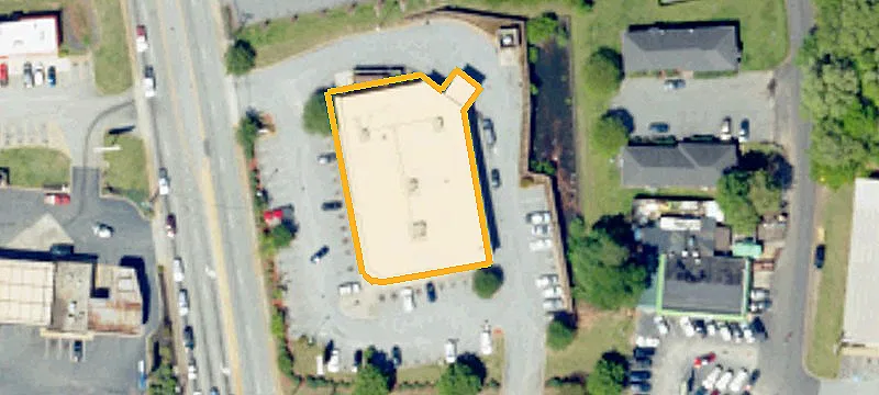 702 Main St