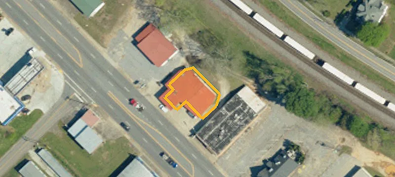 703 Main St