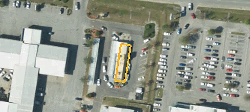 518 Robertson Blvd