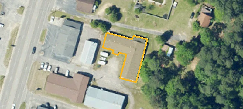 557 Edgefield Rd