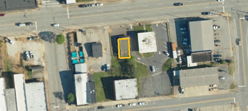 406 En 1st St