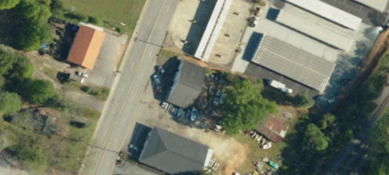 1004 En 1st St
