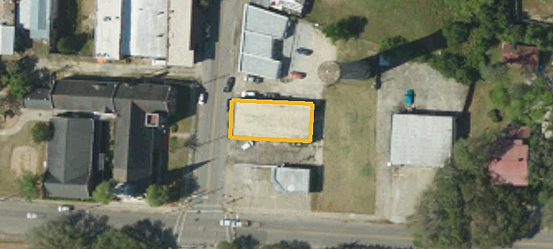 110 Memorial Ave