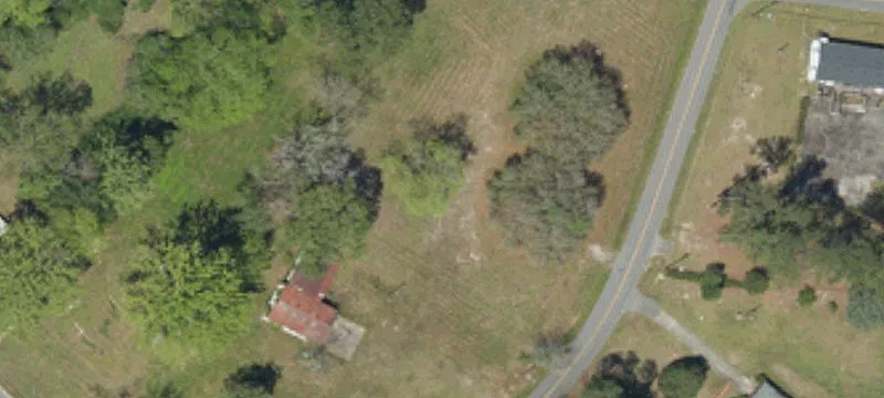 10811 Cottageville Hwy