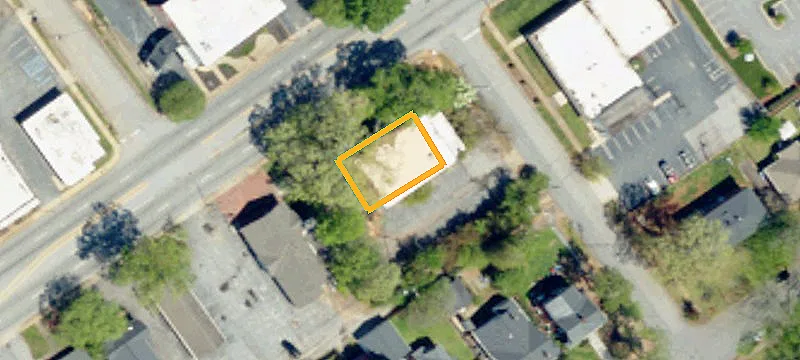 735 Main St