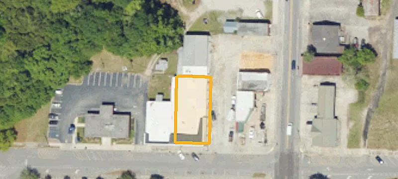 568 Main St