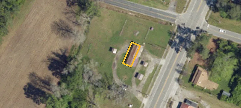 1932 Hwy 15th S