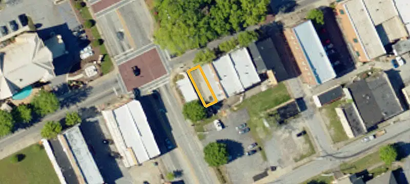 1008 Main St