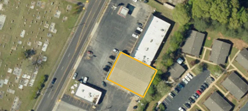 833 Main St