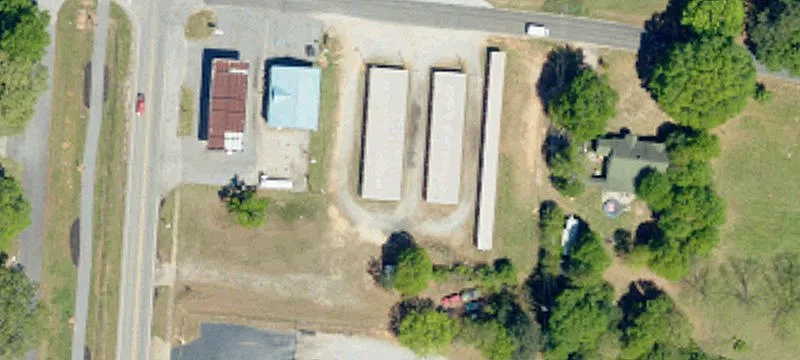 612 Calhoun Rd