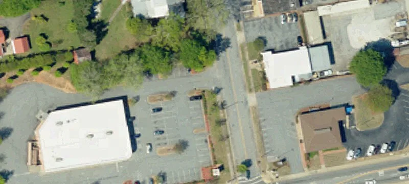 17 Commerce St