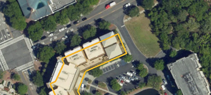 225 7th Farms Dr Ste, Unit 101