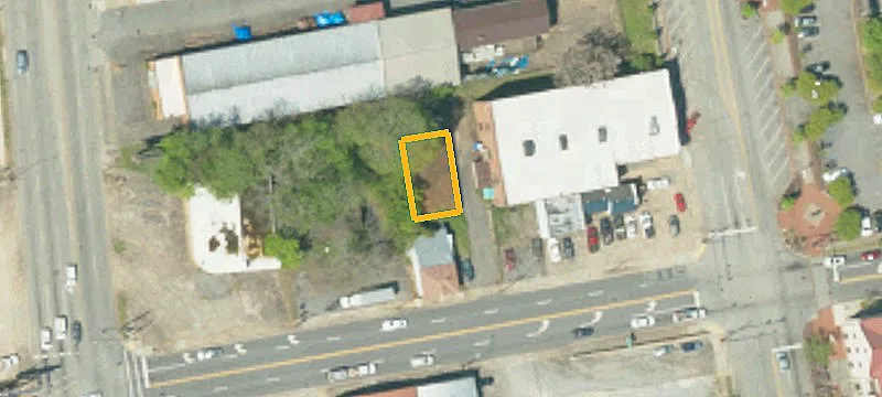110 Riv St