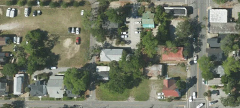 603 Scott St