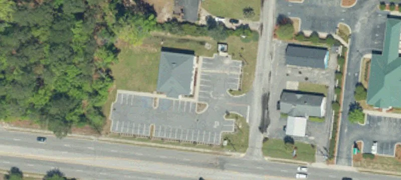 607 2nd Loop Rd