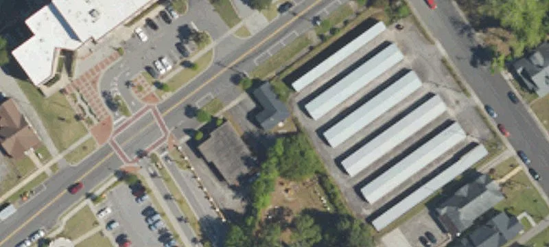 1446 Amelia St
