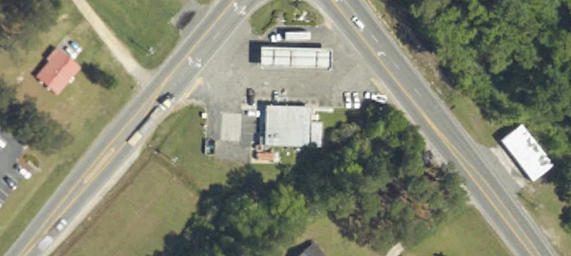 1009 Main St