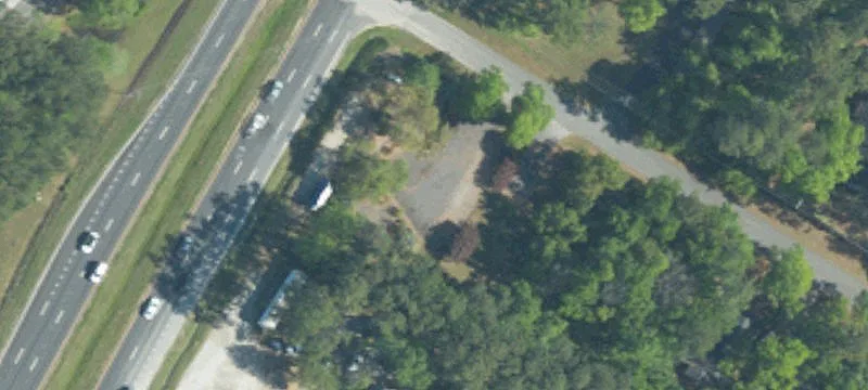 4861 Hwy 17