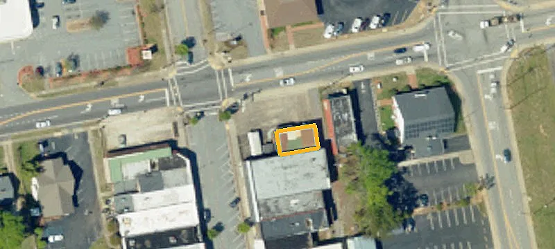 19 Main St