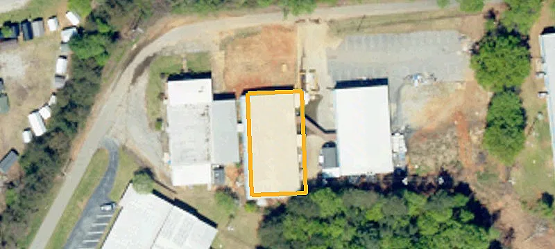 140 Lee Joyal Rd