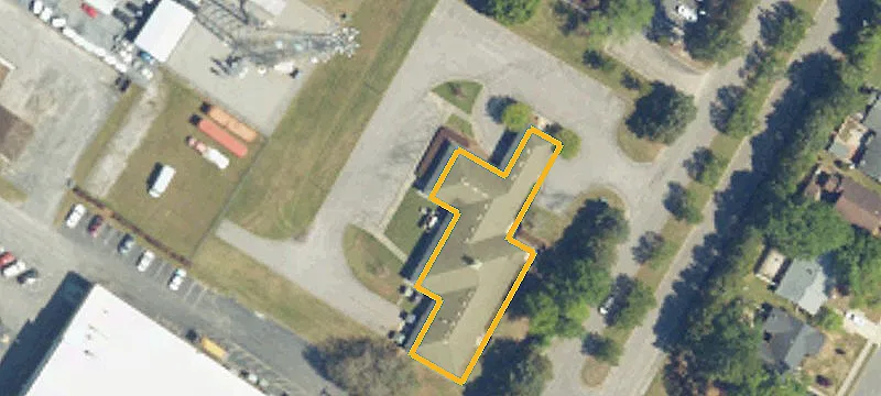 228 Bradford Blvd