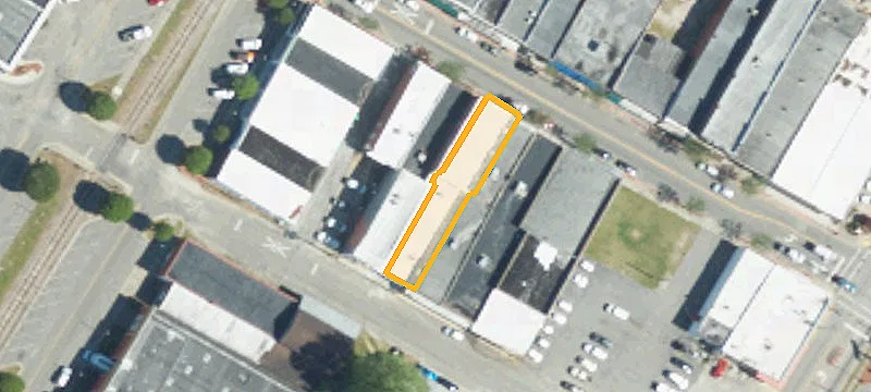4118 Main St