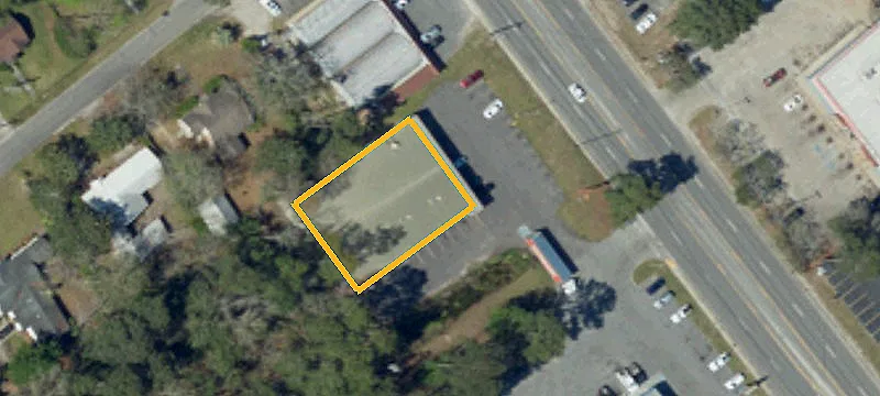 597 Bells Hwy
