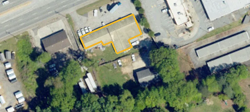 1427 Wade Hampton Blvd