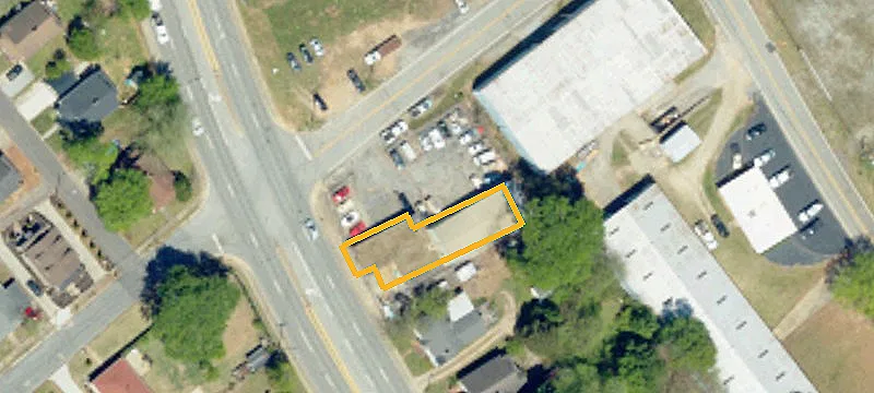 806 Main St