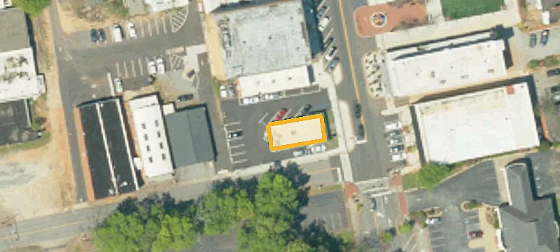 501 Main St
