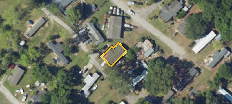 370 Squire Pope Rd