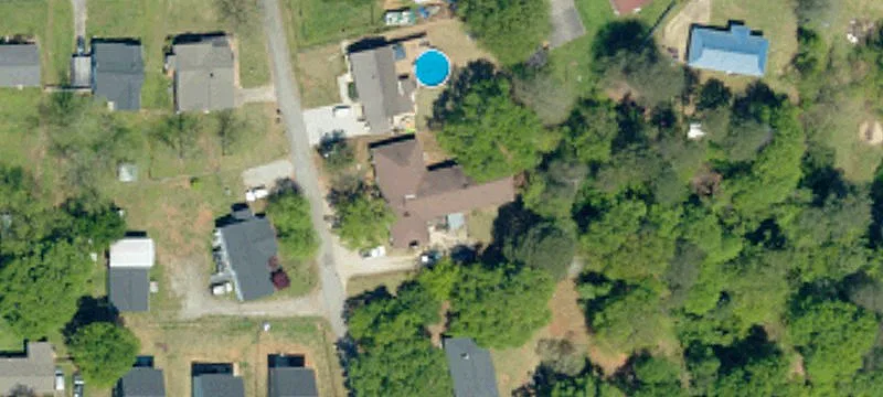 102 Dowling St