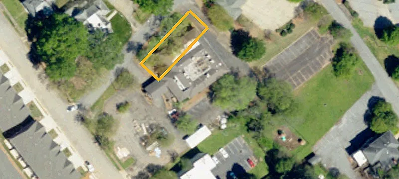153 Oakwood Ave