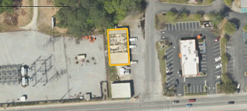 1093 Fairlawn Dr