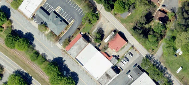 138 Trade Ave