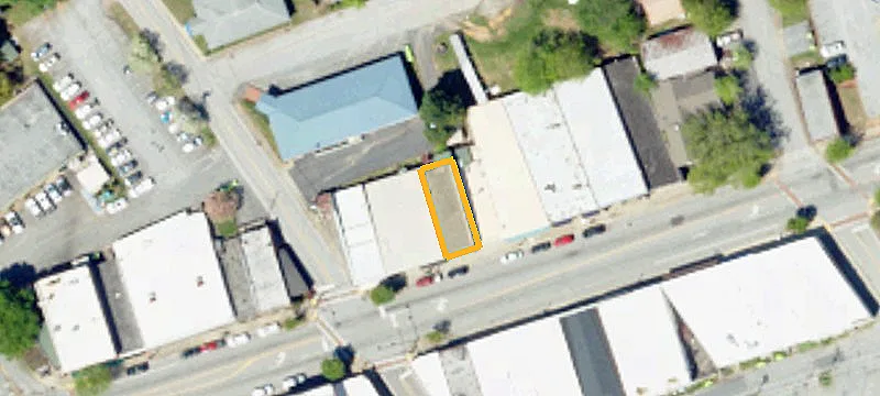 207 Rutherford St