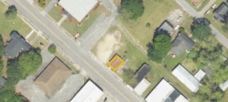 206 Main St