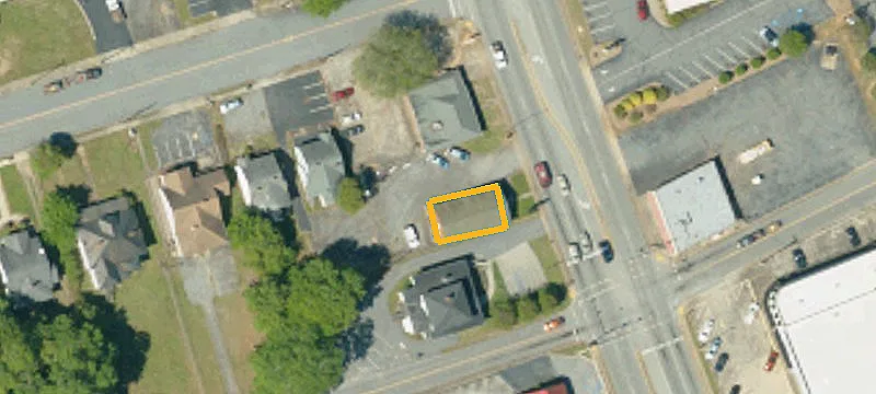 1705 Main St