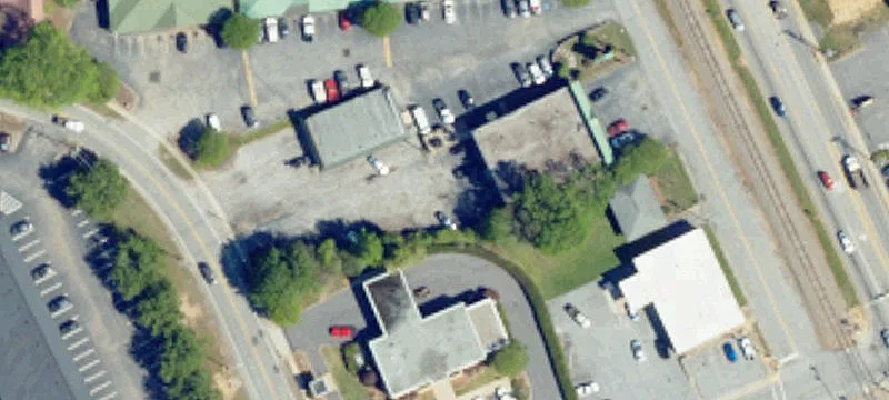 207 Main St