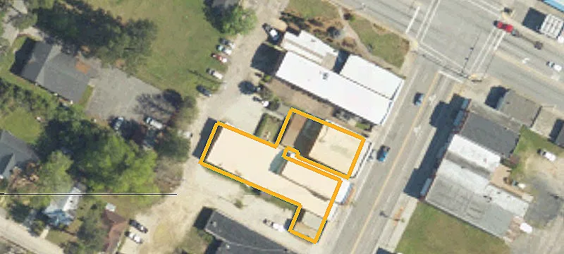 221 Parler Ave